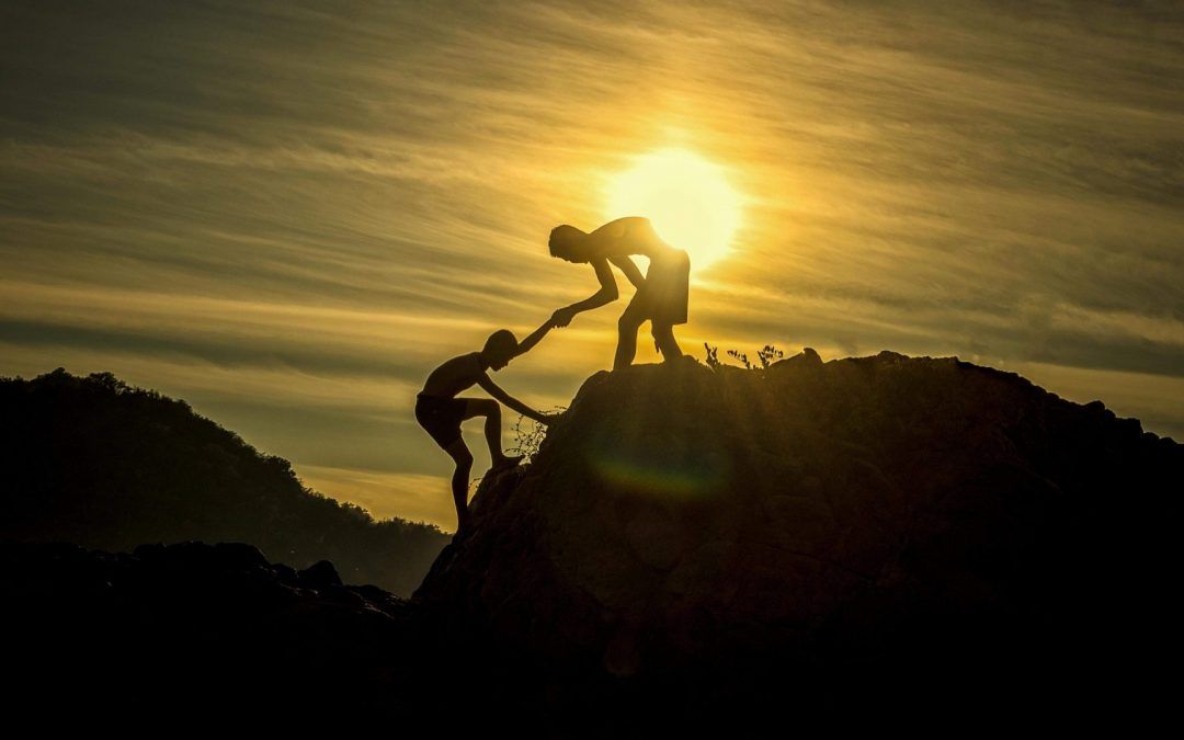Qué es un líder coach: cualidades y estilos