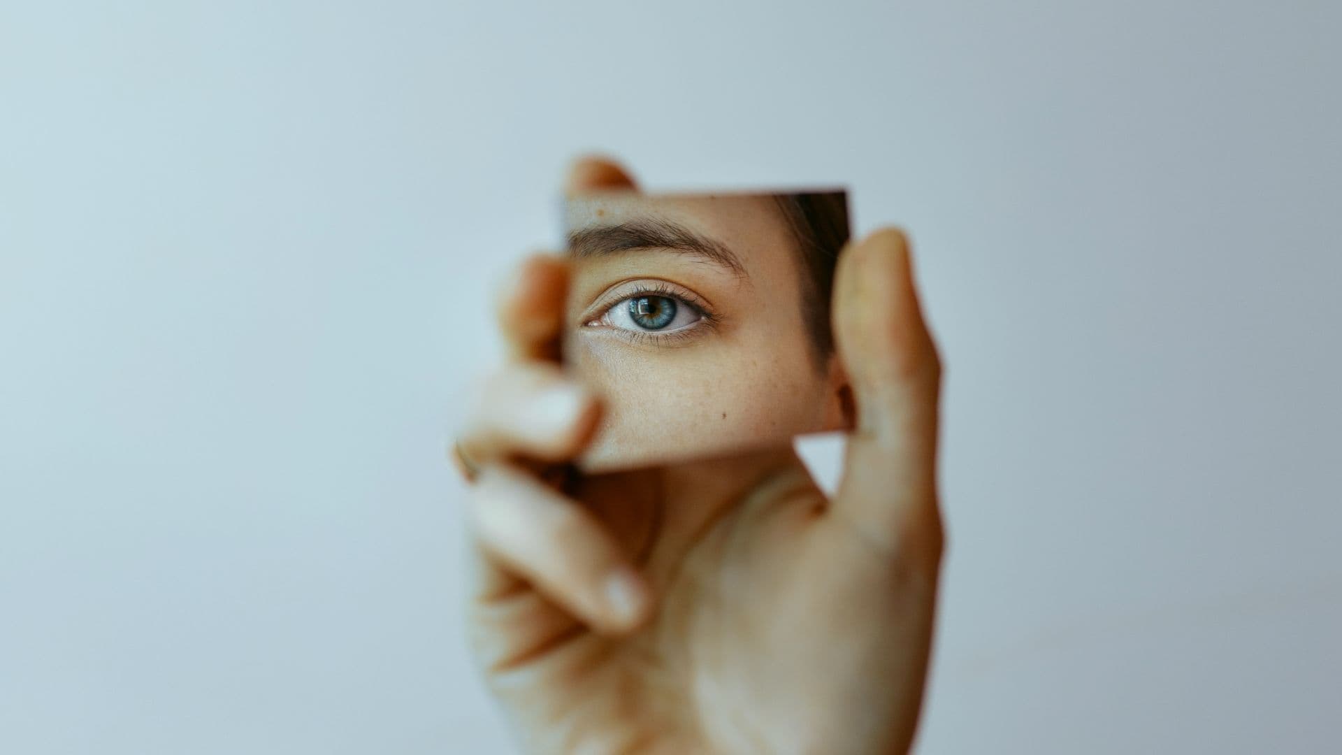 efecto espejo psicologia ojo